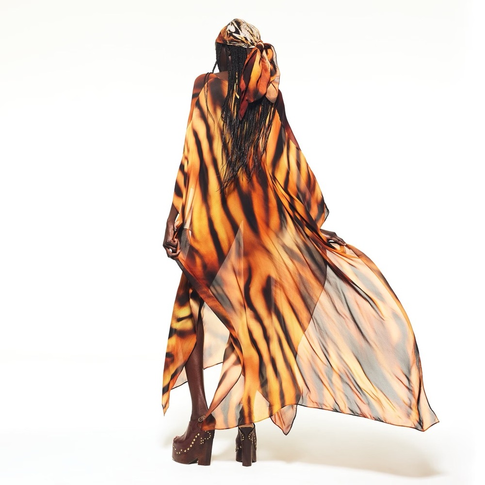 Skims X Roberto Cavalli Tiger Face Print Long Kaftan NWT NWB Small - Picture 7 of 9